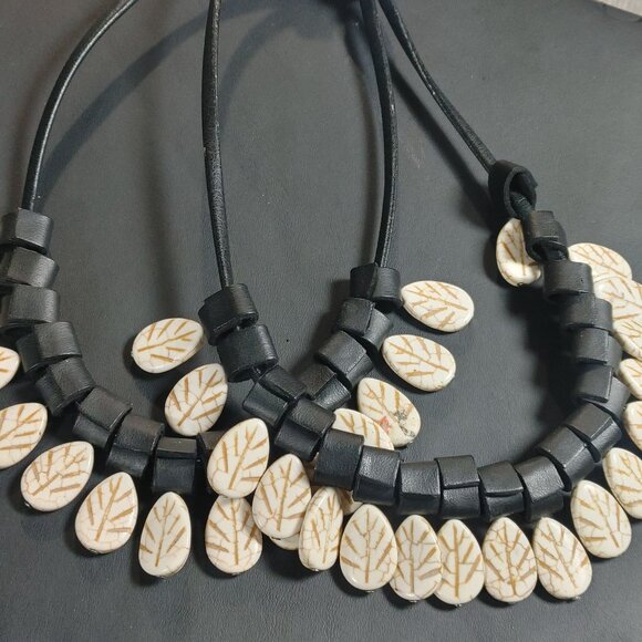 Tribal Necklace Black Tube Leather Stone White Leaf Beads Boho Statement Jewelry - Picture 14 of 15